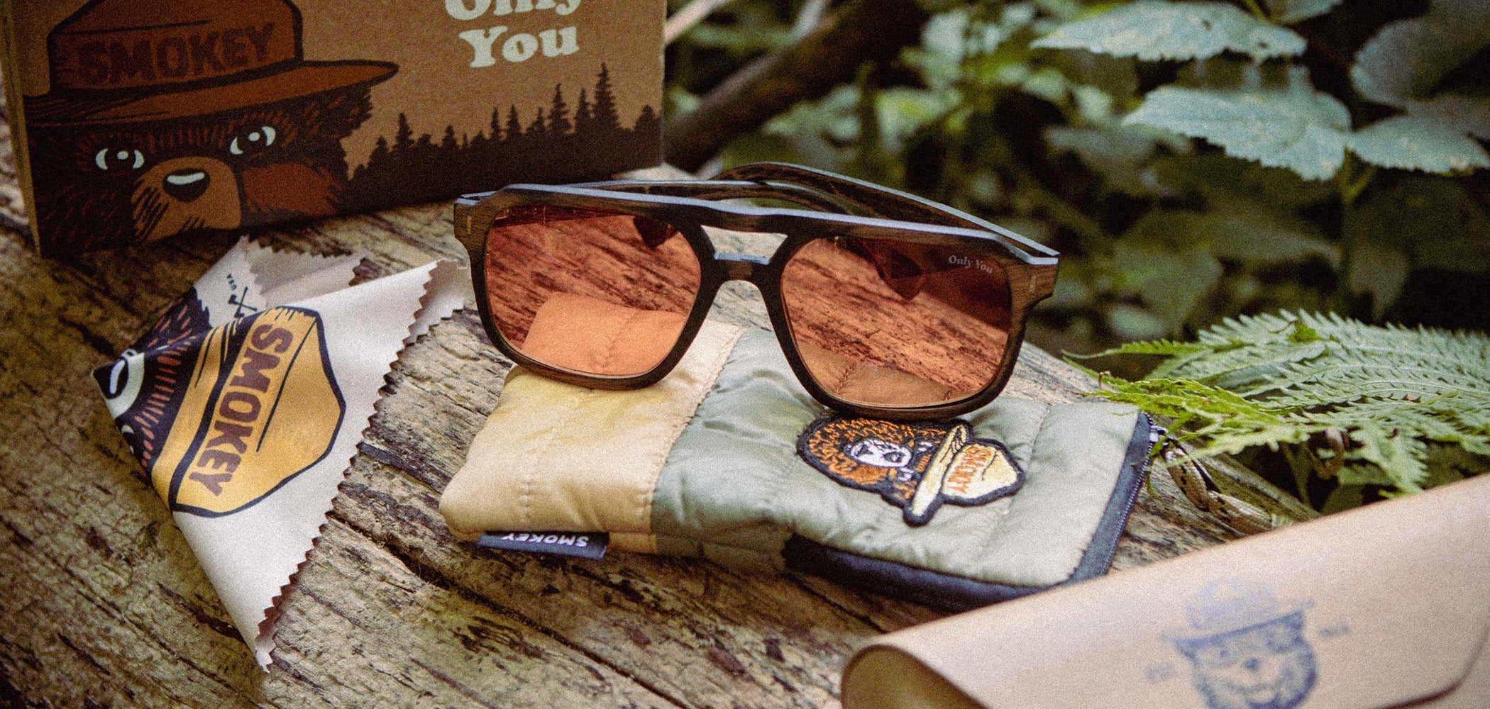 Auburn Wood Sunglasses - Smokey Bear Edition